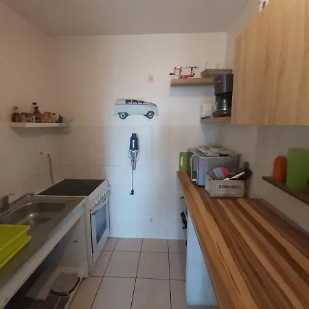 Zen Apartment *