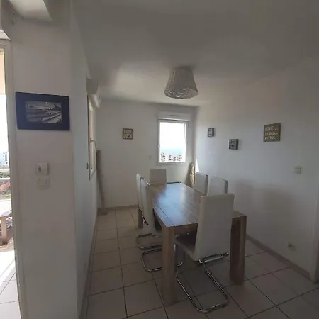 Zen アパート アジャクシオ